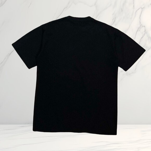 Louis Vuitton "Lovers" Graphic T-Shirt in Black - Picture 2 of 8